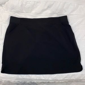 32 degree Cool Womens black skort